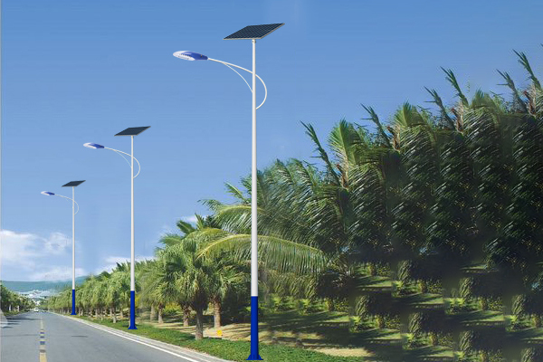 和静太阳能路灯