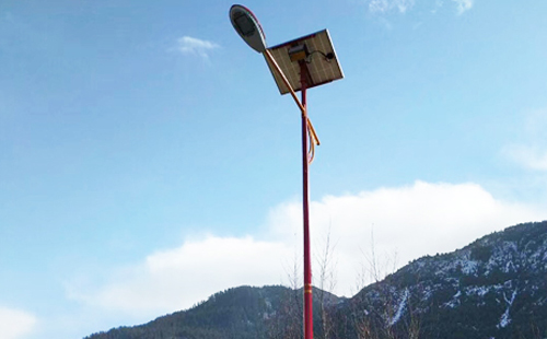 如何选择高质量的和静太阳能路灯材料:全方位指南 如何选择高质量的和静太阳能路灯材料:全方位指南